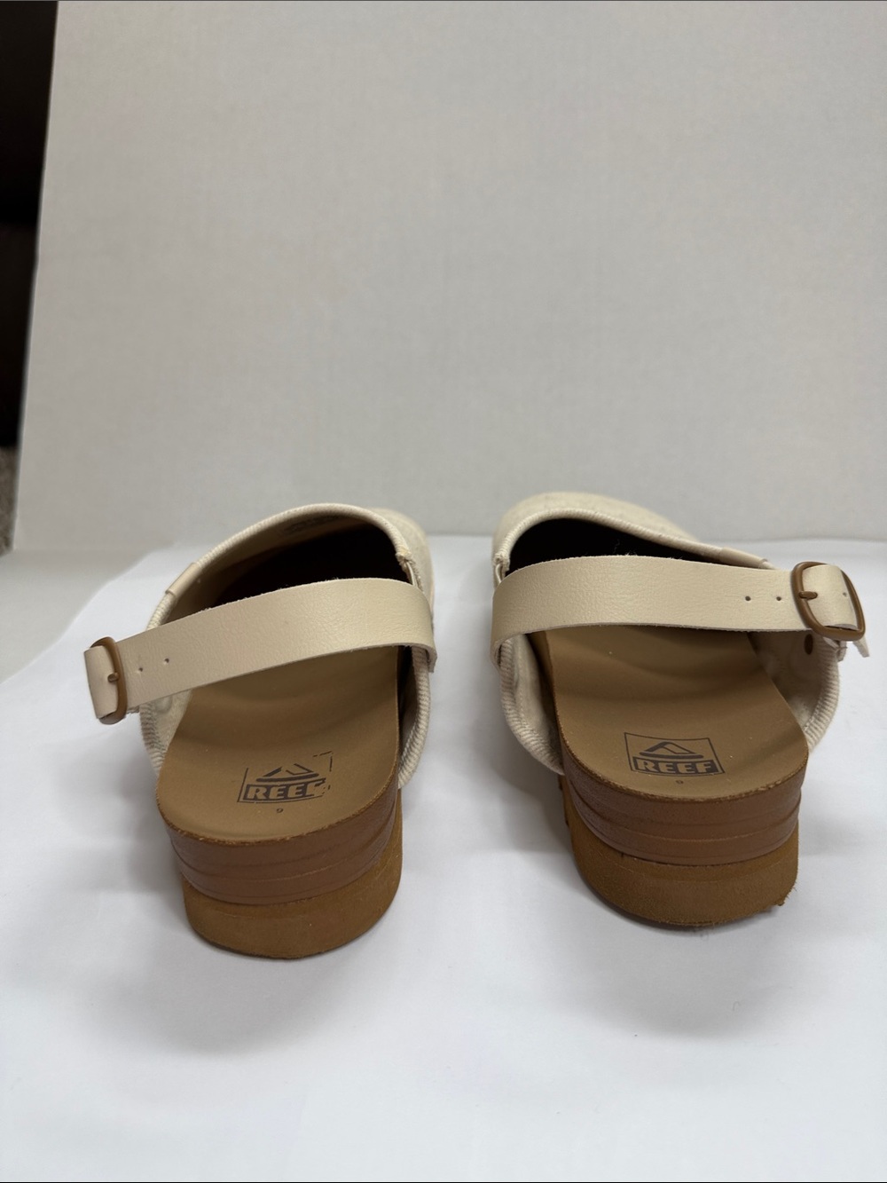 Reef Canvas Slip On Clogs Platform with Back Strap Cream Tan size 9 - Picture 5 of 8